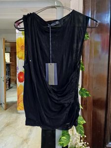 See though Black Top