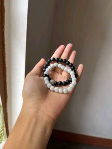 White Stone Beaded Bracelet