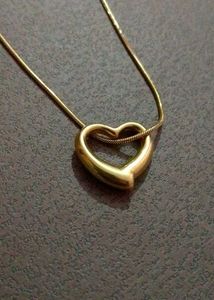 Snowflake Pendant Necklace, gold heart pendent, pi