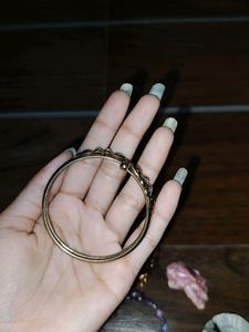 Cute Combo Of Hair Clip And Bracelets 💝🥰