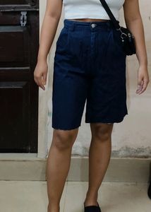 Capri-Shorts(high-waisted)