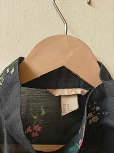 H&amp;M Sheer Top. Semi Cropped. Good Condition