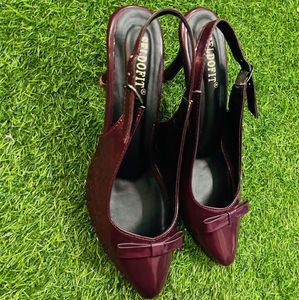 Elegant Burgundy Heels with Bow