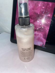 Fashion Colour Liquid Glow
