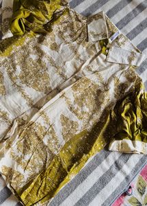 Patterned Short Sleeve Top