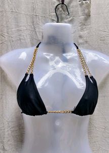 9226. SEXY BLACK BRALETTE