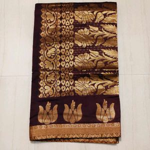 Elegant Purple &amp; Gold Saree