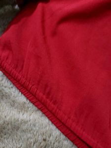 Red Sleeveless Top