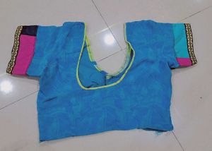 Elegant Striped Saree