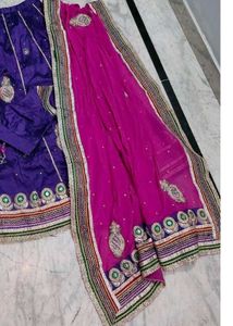 Ethnic Lehenga dupatta with blouse