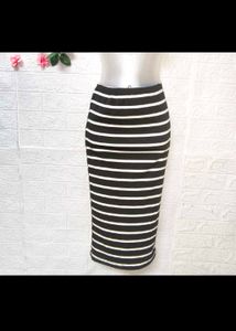 🎁Buy 1, Get 1 Free🎁 Pencil Skirt Size Small