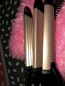 Agaro 4-in-1 Hair Styler