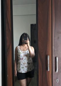 Beautiful Butterfly Top For Women Branded Atmosphe