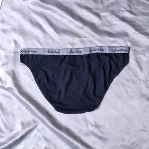 Calvin Klein Bra Panty Set