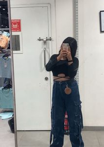 Cargo Jeans And Black Top Combo