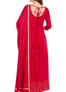 Stylum Women&#39;s Rayon Kurta with Dupatta Set