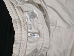 H&amp;M Beige Shorts