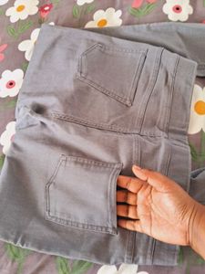 Grey Ankle Length Jeans