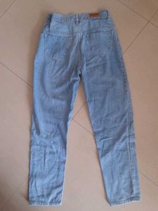 Light Wash Denim Jeans