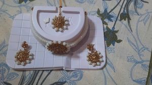 Jewelry Set With Mang Tika