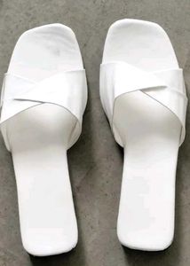 Flat For Women