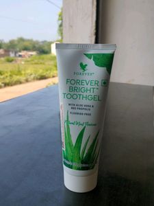 FOREVER BRIGHT TOOTHGEL