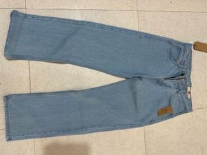 32 Waist Baggy Jeans