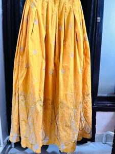 Very Pretty Ethnic Skirt🕊️❤️