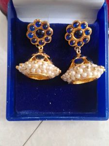 pearl jhumka blue color