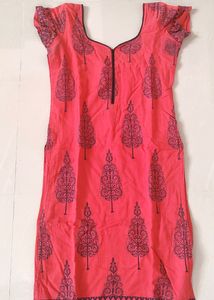 SIMPLE LADIES TOP