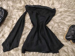 Black 90s Inspired Mini Diva dress