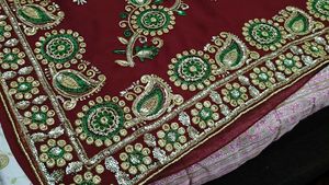 Women&#39;s Maroon &amp; Gold Embroidered Saree