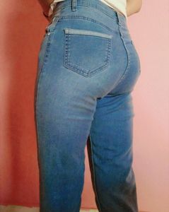 Slim Fit High Rise Ankle Length Jeans