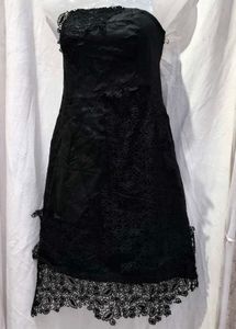 20211. Black Lace Party Dress