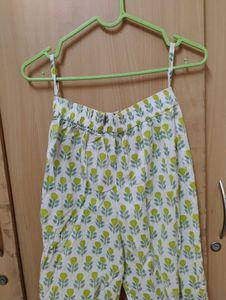 Floral Print Top with pants