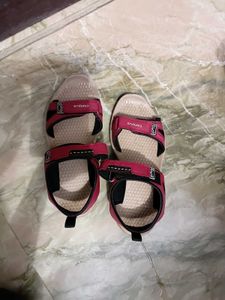 Campus Red &amp; Black Sandals - Size [9]