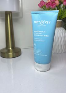 Best Hydrating Facewash