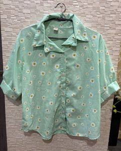 Sea Green Top. Freebie: Yellow Tank Top