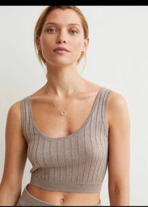 H&amp;M Rib Knit Crop Top
