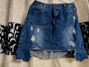 Denim skirt