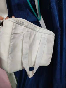 Uniqlo White Graphic Print Tote Bag