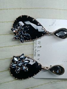 Black Stone Drop Earrings