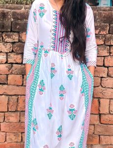 White Kurta Set Without Dupatta
