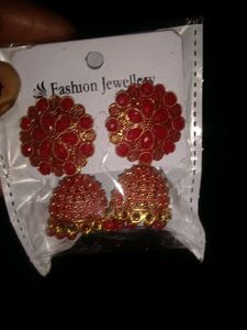 Earing CLR Red