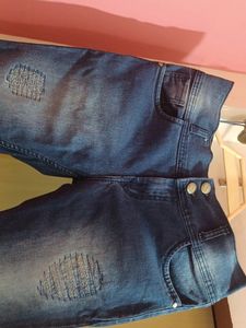 Dark Blue ,Mid Rise Skinning Jeans With Patch Work