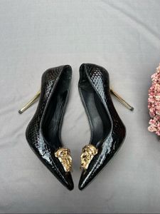 VERSACE MEDUSA PUMP