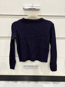 Women’s cropped sweater