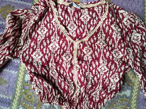 Trending Crop Top For Women With Embroidery Border