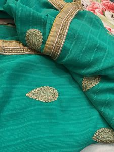 green saree with blouse