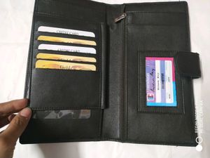 Branded Wallet🔥🤩(Italian)